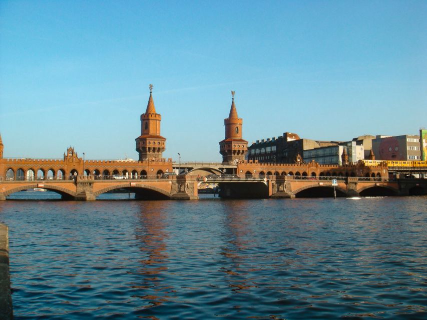 Berlin: 2.5-Hour East Side Boat Cruise with Commentary - From Berlin Cathedral Area Toward the Museum Quarter: Architecture You Can Read