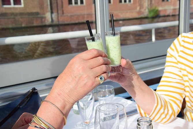 Berlin 3-Course Dinner Cruise - First, what you actually get in 2.5 hours