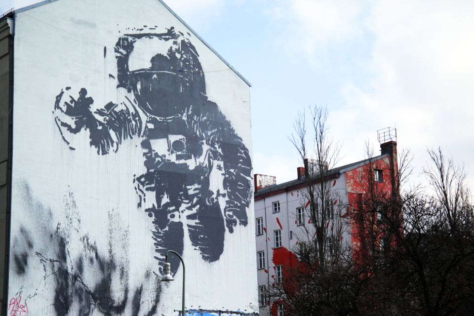 Berlin: 3-Hour Street Art Tour - Street Art in Berlin: Why 3 Hours Beats an Aimless Wandering Loop