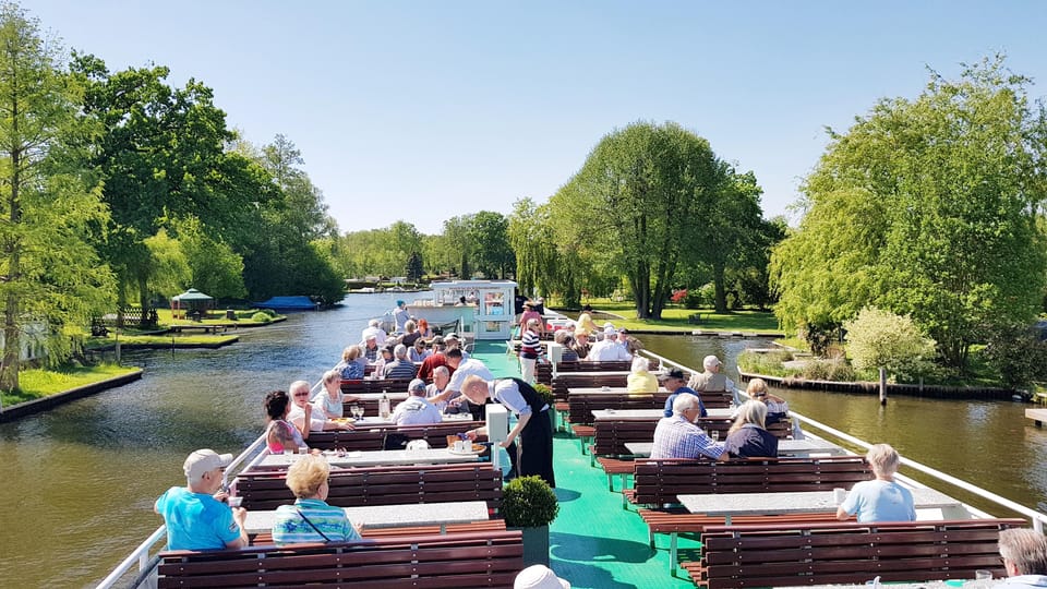 Berlin: 7 Lakes Boat Tour through the Havel Landscape - Schildhorn and Grunewald: the protected area that shapes the view
