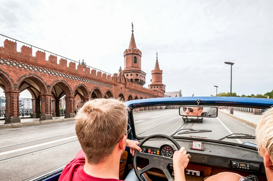 Berlin: 75-minute Trabi Safari - Key moments that make the Trabi Safari worth it