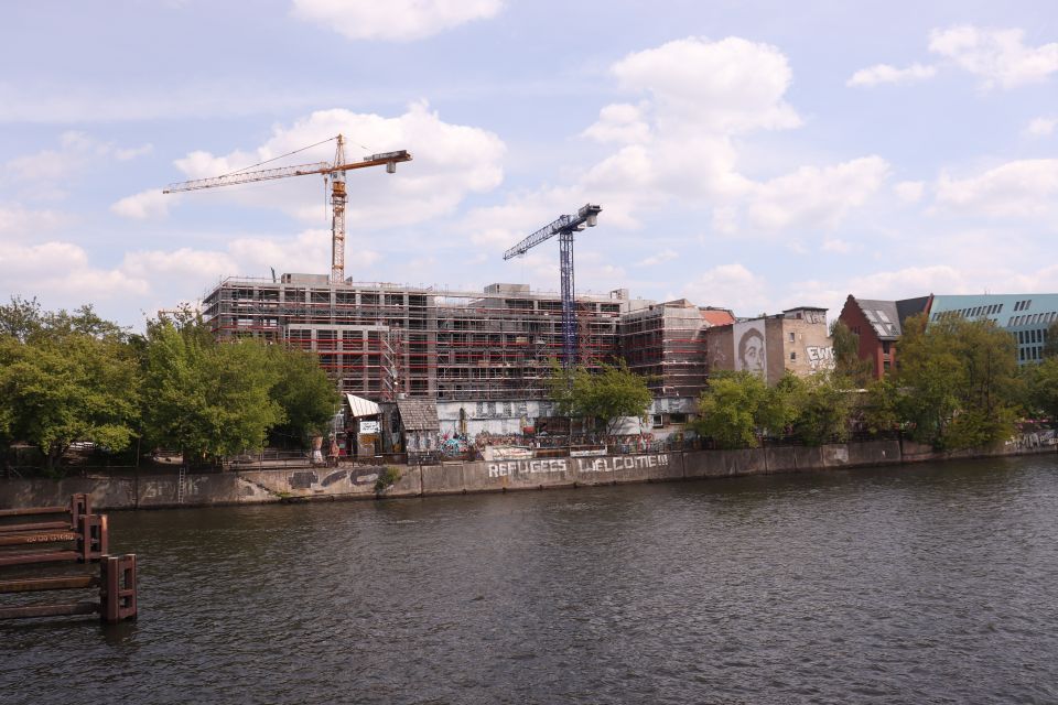 Berlin: Alternative Berlin Walking Tour - Price and value: what $29 buys in a 4-hour format