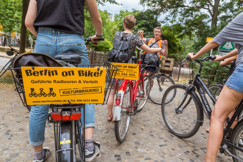Berlin: Alternative Bike Tour of Kreuzberg & Friedrichshain - Over the Spree to Görlitzer Park and SO36’s alternative street life