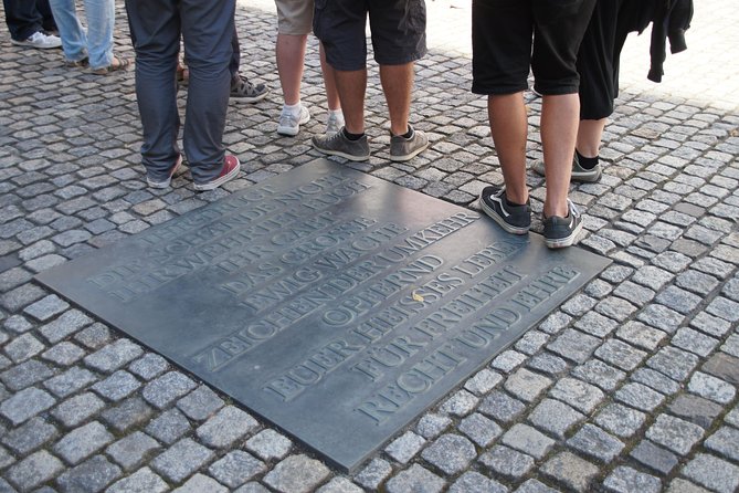 Berlin and National Socialism: Berlin under Nazism - Soviet Memorial Tiergarten and the Battle of Berlin: A Different Kind of Loss