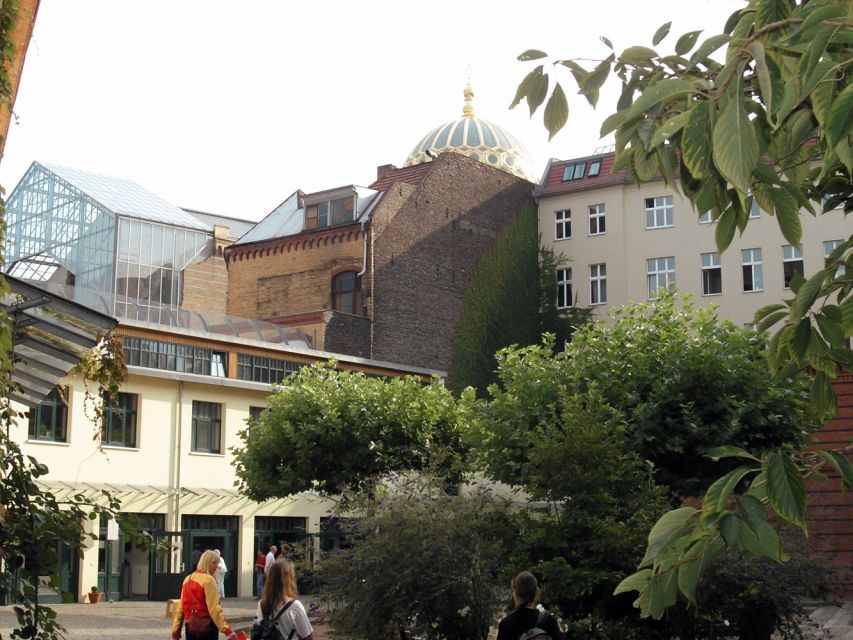 Berlin: Backyards of Berlin 2-Hour Tour - Key Courtyard Highlights You’ll Actually Notice
