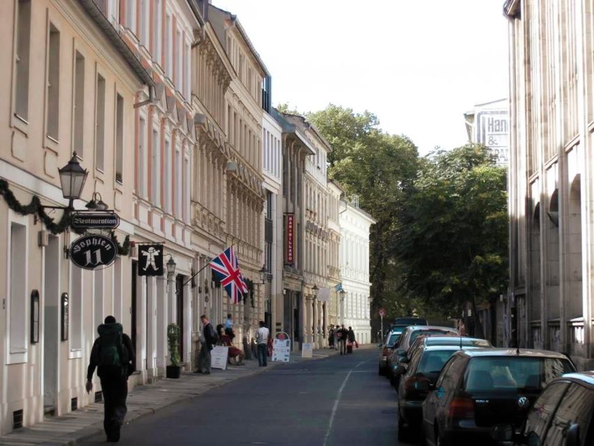 Berlin: Backyards of Berlin 2-Hour Tour - Courtyards Instead of Facades: What This Tour Really Gives You