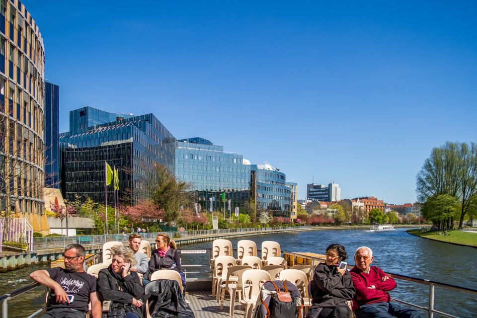 Berlin: Boat Tour Along the River Spree - Key moments that make this cruise worth your time