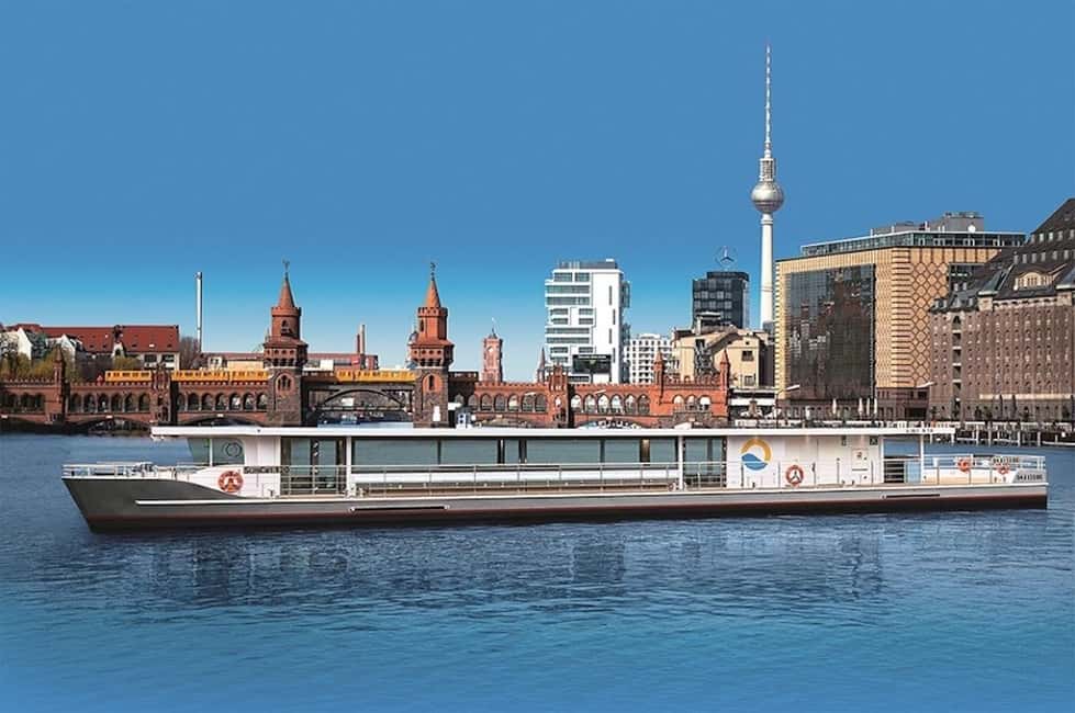 Berlin Boat Tour | Sunset Tour with Solar Ship | Sightseeing Spree - Sunset Timing: When 2.5 Hours Feels Perfect (or Slightly Long)