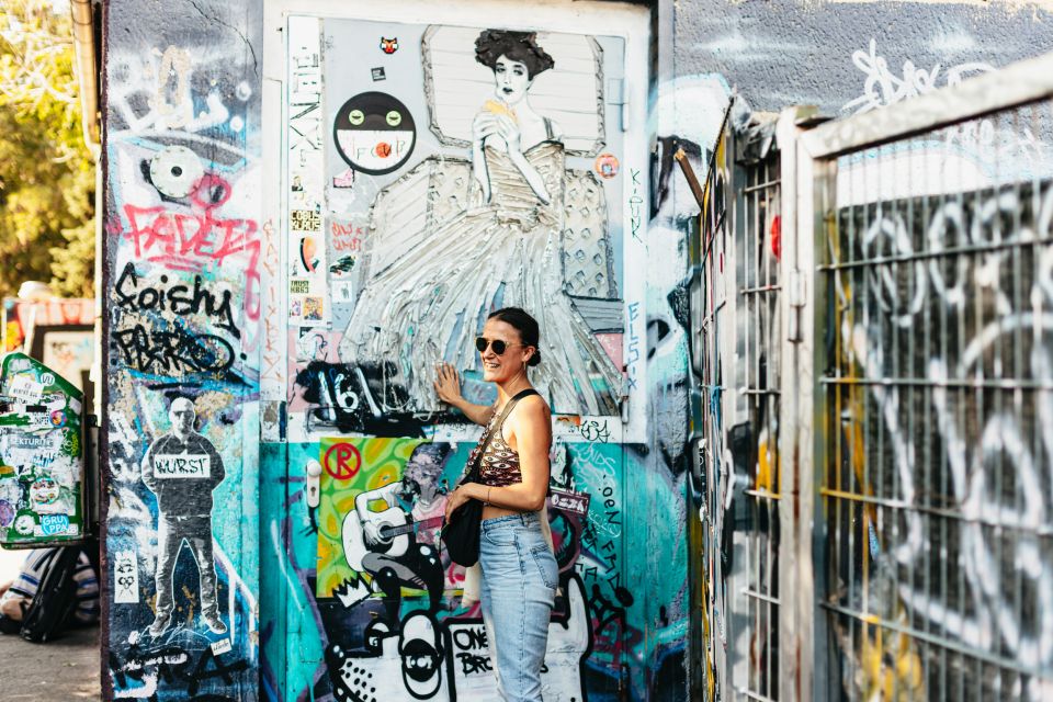 Berlin: City Street Art Guided Walking Tour - Illegal Graffiti and Social Commentary: How the Tour Teaches You to Read Walls