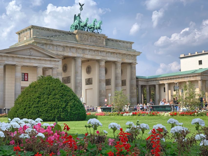 Berlin: Discover Berlin Walking Tour - Checkpoint Charlie: Cold War history at walking speed
