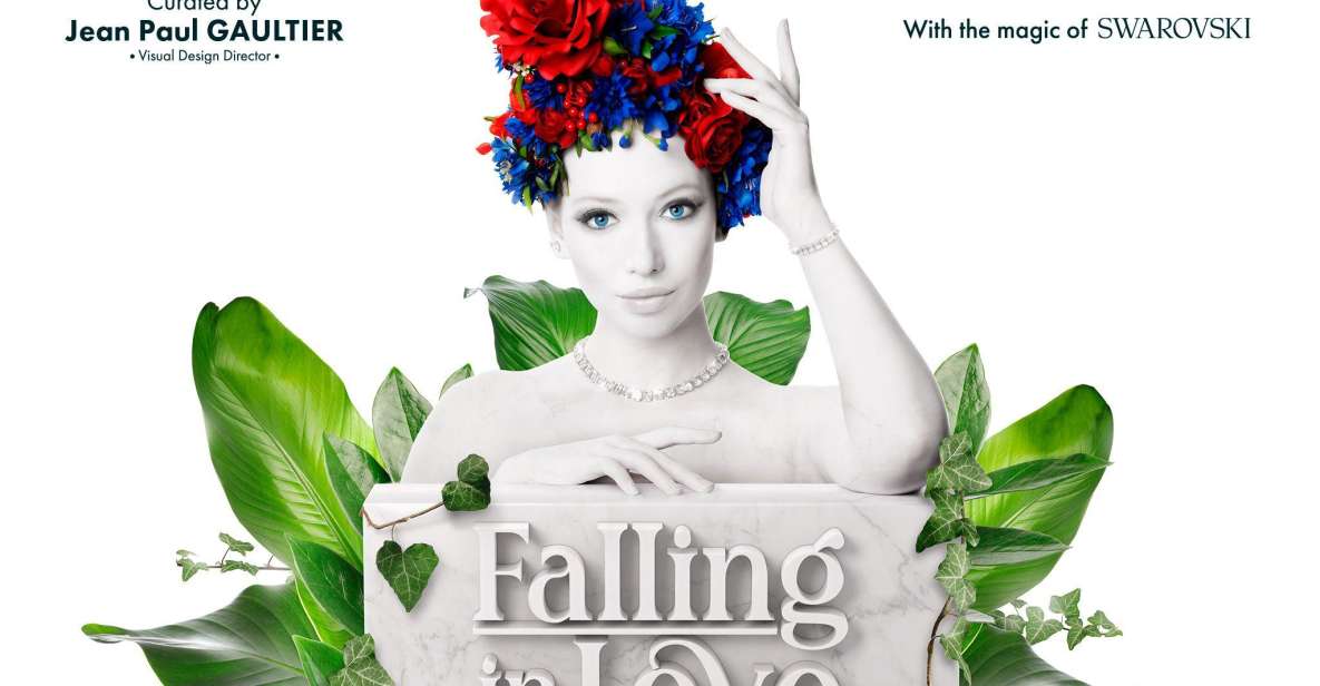 Berlin: FALLING | IN LOVE Grand Show Friedrichstadt-Palast - Friedrichstadt-Palast: Berlin’s show stage before the story even starts