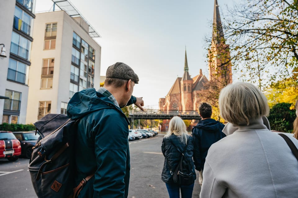Berlin: Gay Berlin Out in Schöneberg Walking Tour - What the 2.5-hour walking format feels like