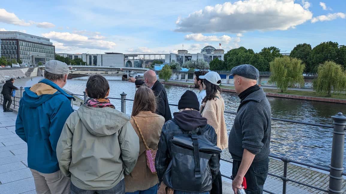 Berlin: Government Quarter Tour and Reichstag Dome Visit - Should you book this Berlin Government Quarter and Reichstag Dome tour?