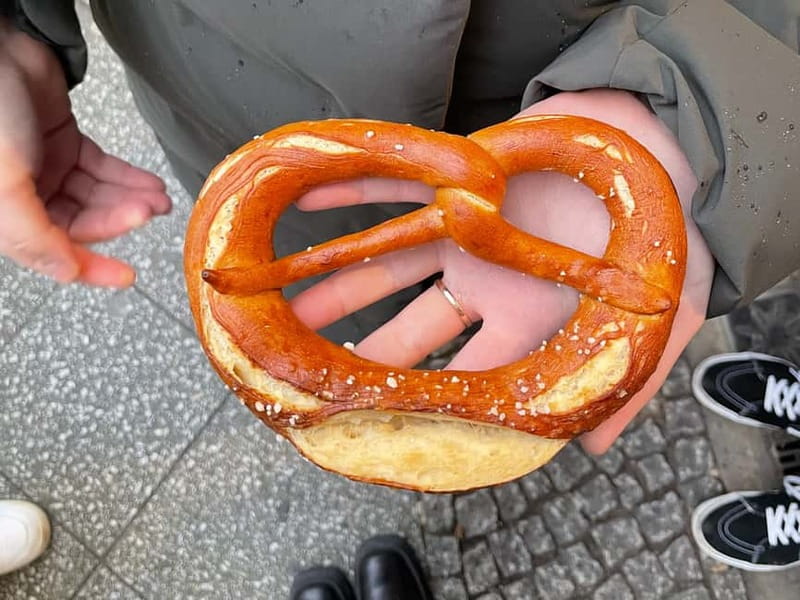 Berlin: Guided Street Food Tour with Tastings - Why This Berlin Mitte Street Food Walk Works in 3 Hours