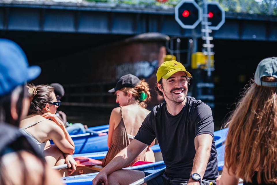Berlin: Guided Tour by Canoe - Your Route Plan: Admiralbrücke, Maybachufer Flea Life, and Wagenburg Lohmühle