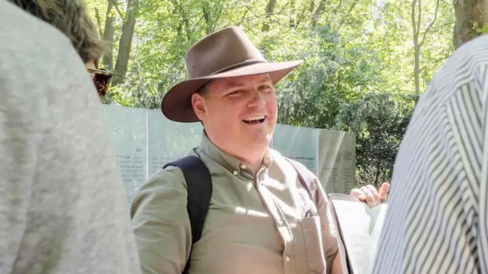 Berlin: Hitler's Berlin The Rise & Fall Guided Walking Tour - Johann Georg Elser Memorial and the idea of resistance