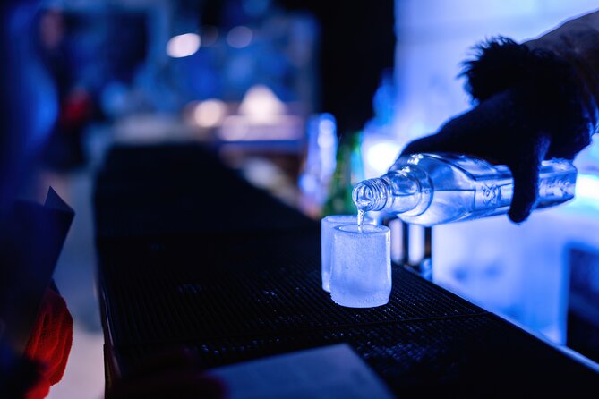Berlin Icebar Experience Including 3 drinks - Ice Glasses, Ice Sculptures, and Photo-Ready Details