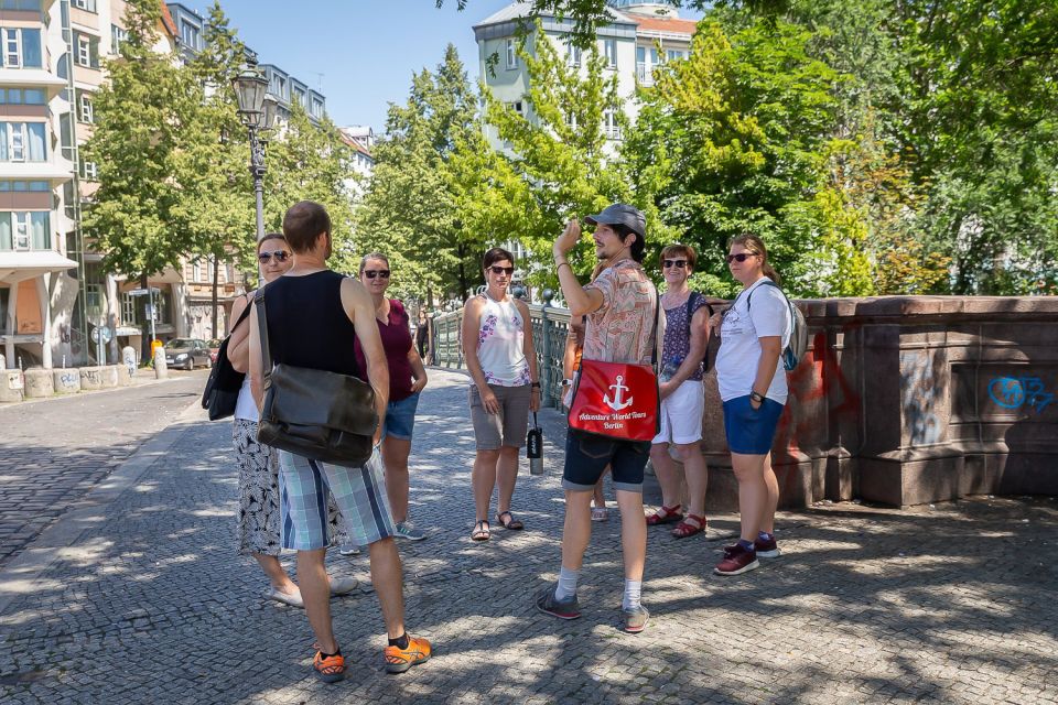 Berlin: Kreuzberg Guided Walking Evening Tour - Starting Points: How to Find the Walk Without Stress