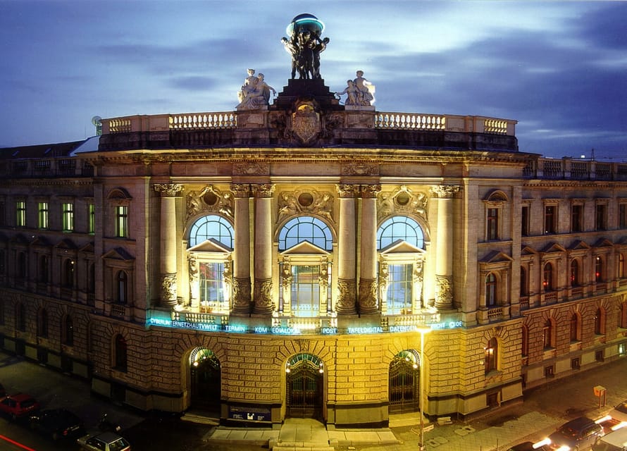Berlin: Museum of Communication Entrance Ticket - When to go: closures and holiday hours you should know
