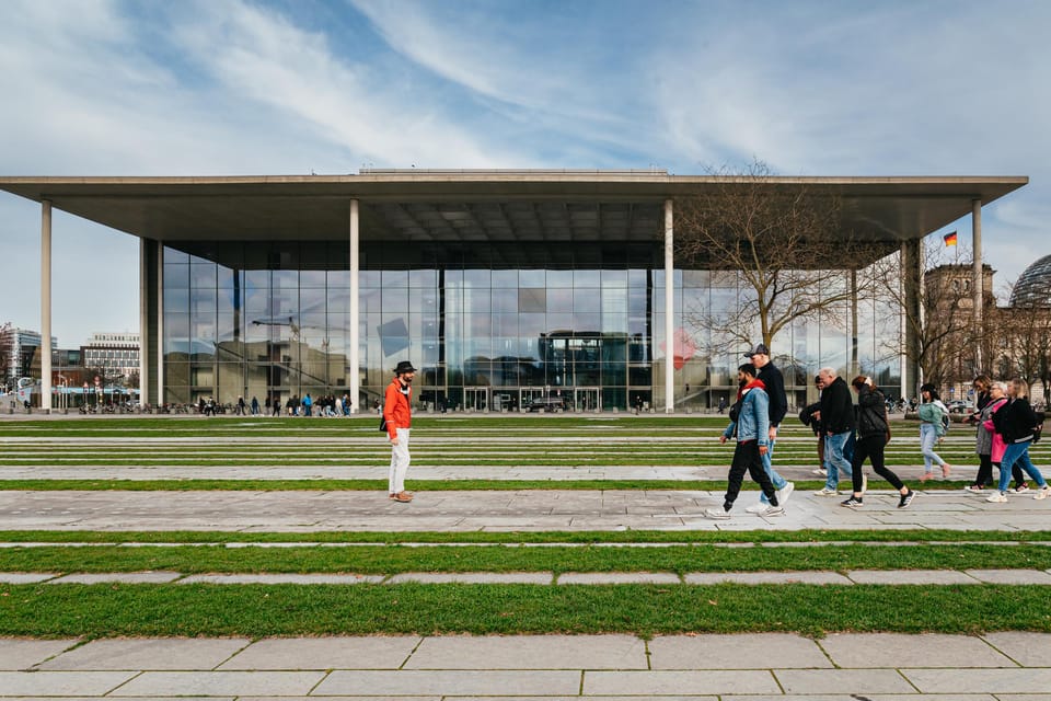 Berlin: Reichstag, Dome and Government District Guided Tour - Should you book the Berlin Reichstag, Dome and Government District guided tour?