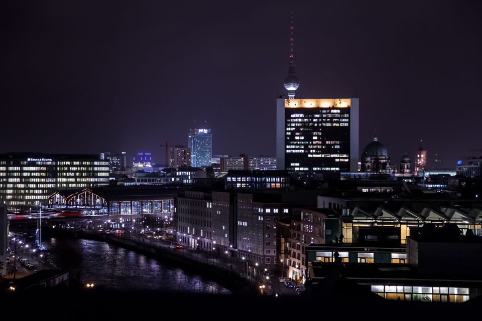 Berlin: Rooftop Lunch at the Reichstag's Käfer Restaurant - Who should book this Reichstag rooftop lunch?