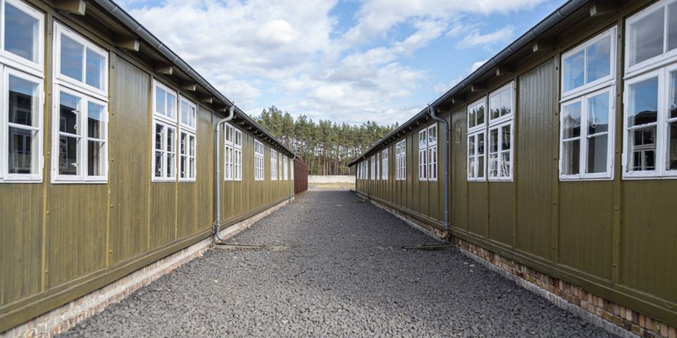 Berlin: Sachsenhausen Concentration Camp and Potsdam Tour - The Coach Rides Through Cold War Berlin: Glienicke Bridge and Checkpoint Bravo