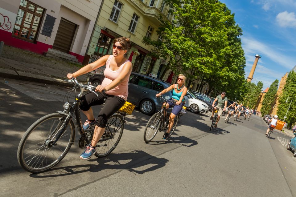 Berlin: Sights and Highlights Bike Tour with a Local Guide - Why this 3-hour Berlin bike tour feels like a smart first day