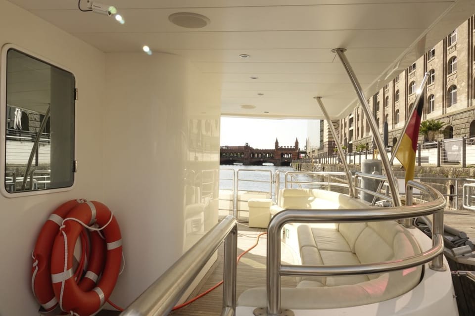 Berlin: Solar Powered Sunset Catamaran Cruise & Audio Guide - Small Issues to Plan For (So Your Evening Stays Smooth)