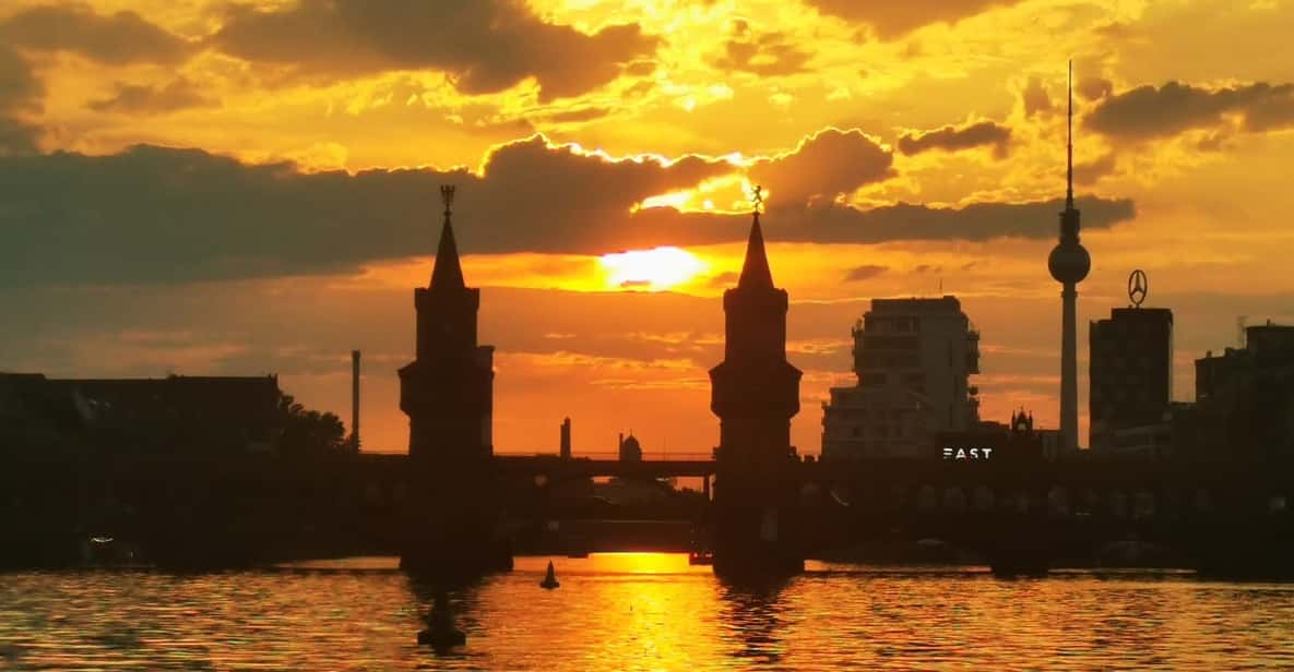 Berlin: Solar Powered Sunset Catamaran Cruise & Audio Guide - A Solar-Electric Sunset on the Spree: The Vibe