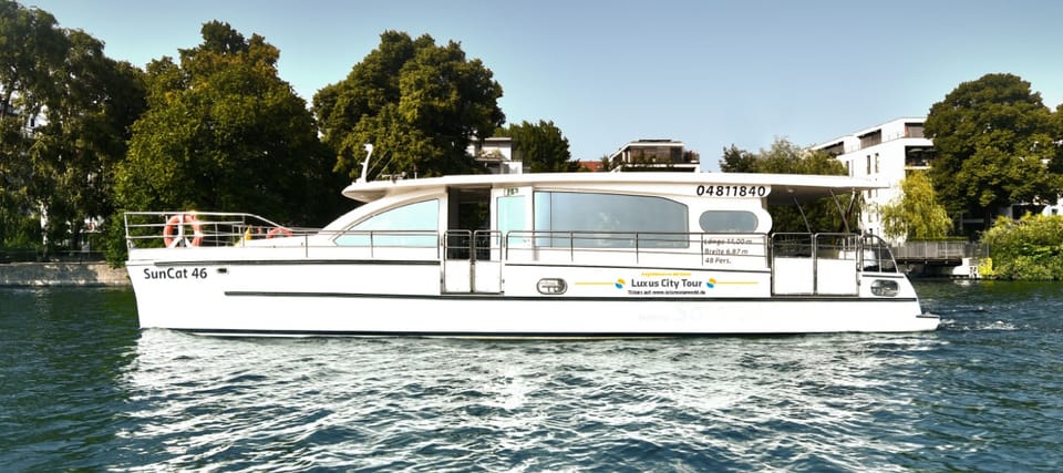 Berlin: Solar Powered Sunset Catamaran Cruise & Audio Guide - Audio Guide Reality Check: What You Actually Hear