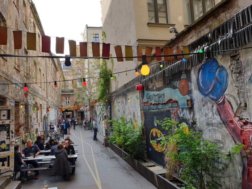 Berlin: Street Art and Alternative Tour - FAQ