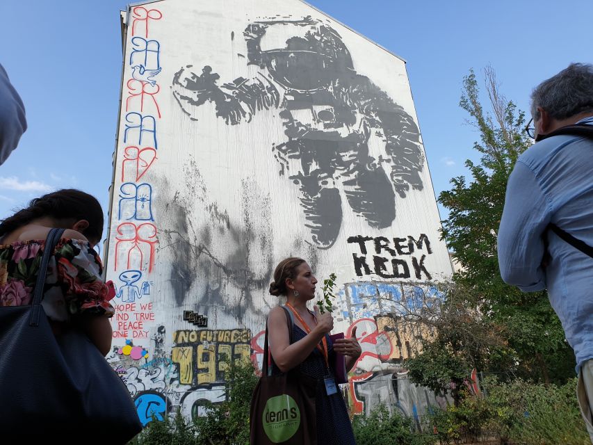 Berlin: Street Art and Alternative Tour - Price and Logistics: What You Get for $31