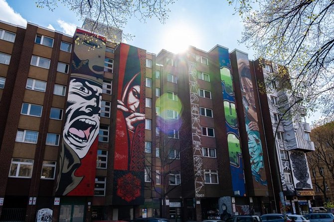 Berlin Street Art Walking Tour - Off The Grid - Meeting point, timing, and what 3 hours really means