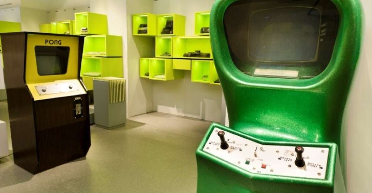 Berlin: Tickets to the Computer Games Museum - Getting oriented at Computerspielemuseum (Karl-Marx-Allee 93a)