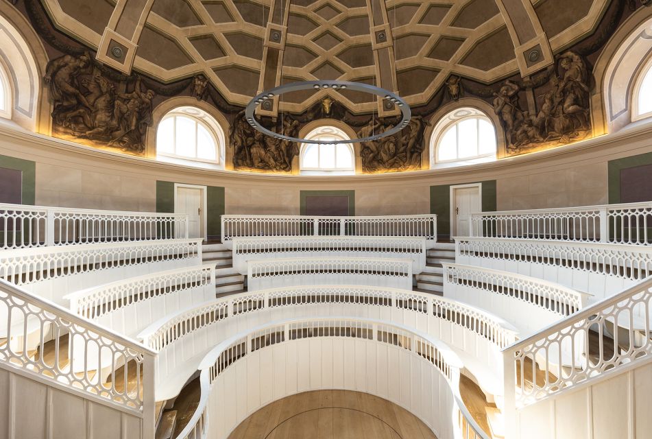 Berlin: walking tour about Charité - Meeting at Charité Tower and how the 2-hour walk is paced