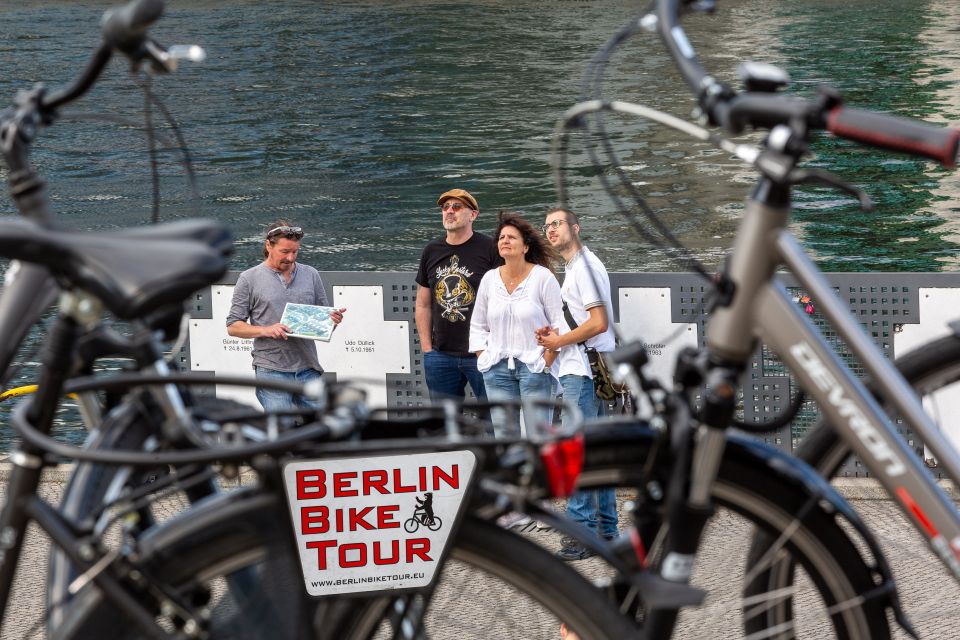 Berlin Wall History Small Group Cycling Tour - Mauerpark and the “traces” approach that makes sense