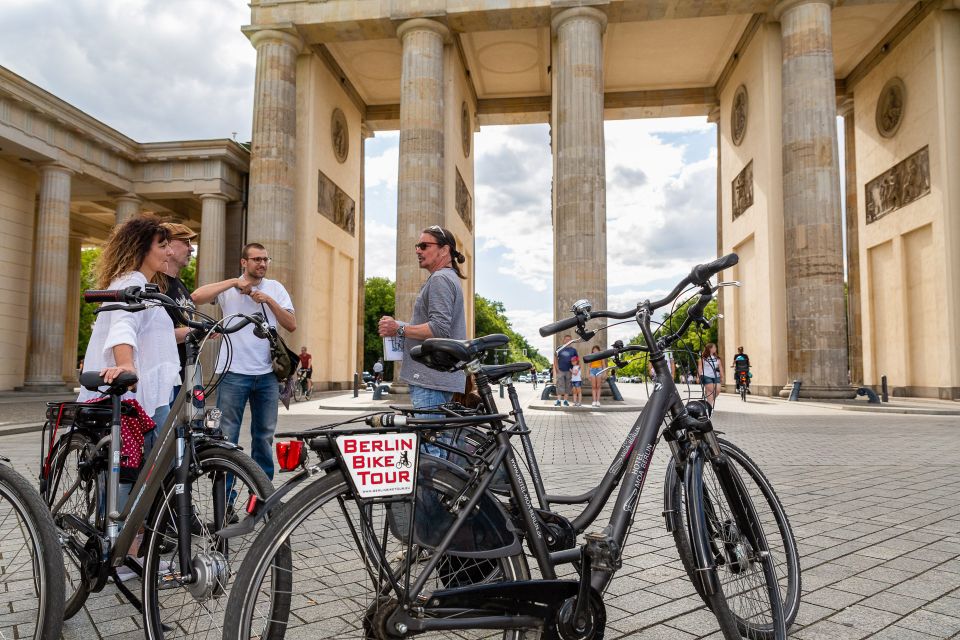Berlin Wall History Small Group Cycling Tour - Chausseestraße: ghost-station atmosphere and border-crossing reality