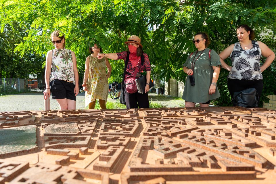 Berlin Wall: Small Group Guided Tour - Who should book this Berlin Wall tour (and who might skip it)