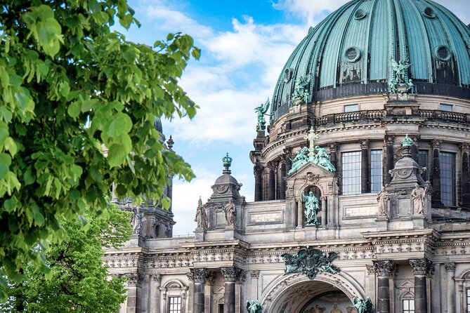 Best of Berlin HopOn HopOff Tour - The Full Stop-by-Stop Loop: What Each Area Is for