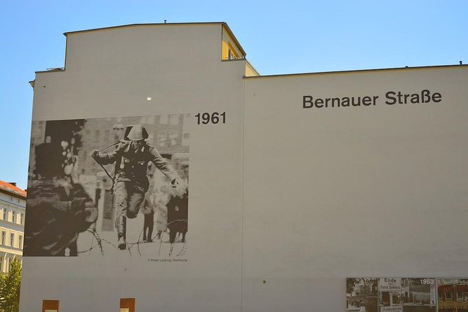 Cold War, Berlin Wall, Spies and the East Side Gallery - Palace of Tears (Tränenpalast): the emotional center of separation