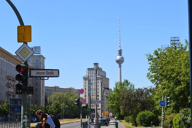 Cold War, Berlin Wall, Spies and the East Side Gallery - Karl-Marx-Allee: ideology in stone (and what it hid)