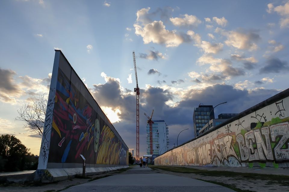 East Berlin and the Wall: Walking Tour - What You’ll Need to Plan: Transport Tickets and Timing