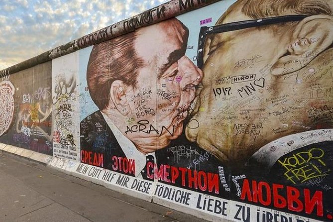 East Meets West: Berlin Food Culture & Street Art - Key highlights to know before you go
