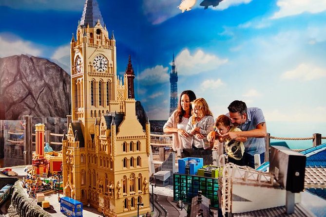 LEGOLAND Discovery Centre Berlin Admission Ticket - Entering LEGOLAND Discovery Centre Berlin: the kids-only rule