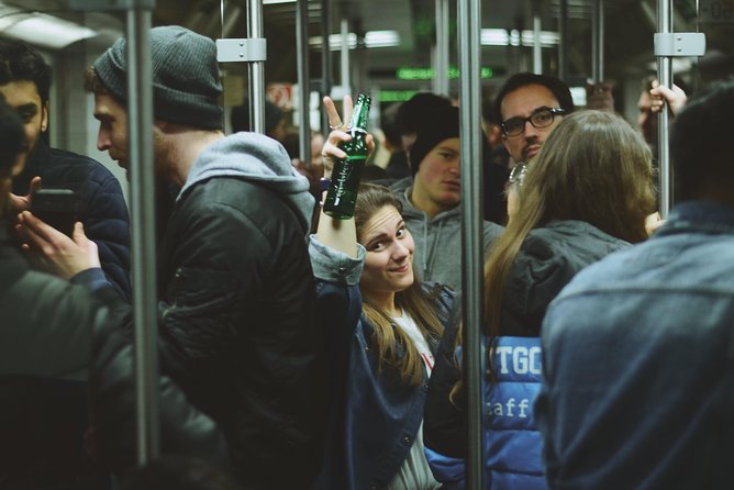 Original Pub Crawl Berlin - 3+ bars on the itinerary: the Generator-hostel vibe and the upsides