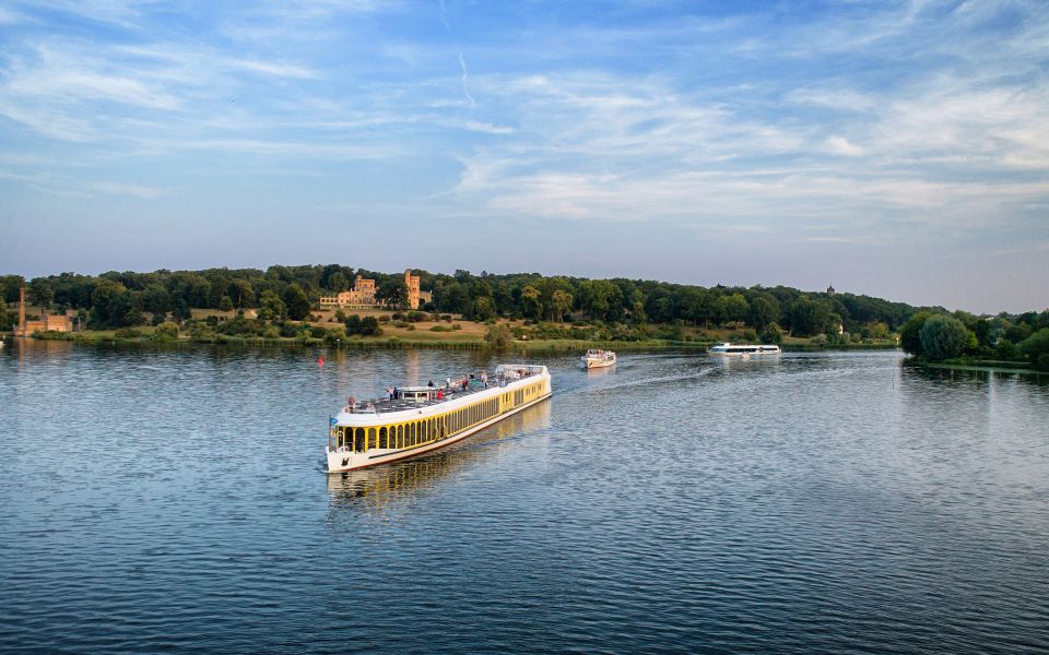 Potsdam by Boat: Island Cruise - Potsdam harbor to Caputh and Werder: the cozy start of the Havel