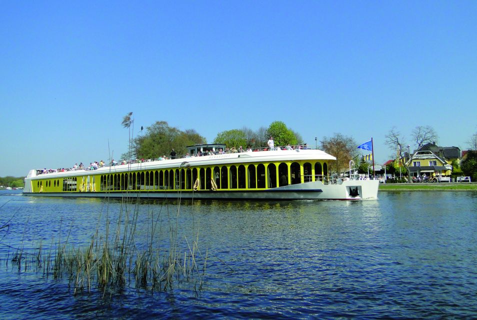 Potsdam by Boat: Island Cruise - Sacrow–Paretz Canal and the Hohenzollern banks: a change in scenery pace