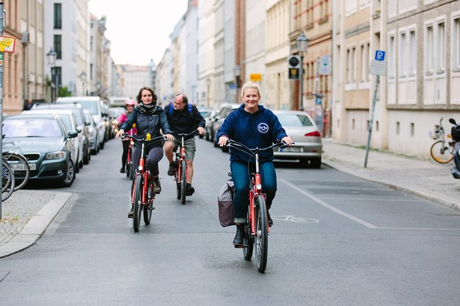 Private Berlin Street Food Tour by Bike - The ride itself: easy distance, frequent stops, and how to stay comfortable
