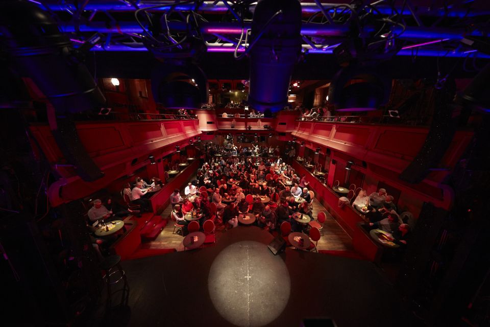 Quatsch Comedy Club Berlin: Die Late Night Show - Rules that affect your comfort: smoking, pets, luggage, and bags